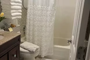 1057 Carpenter Ct, Elk Grove Village, IL 60007 - Photo 12