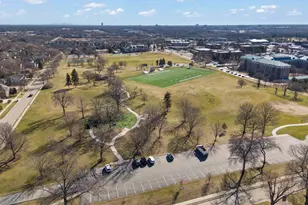 151 E Rd, Glen Ellyn, IL 60137 - Photo 34