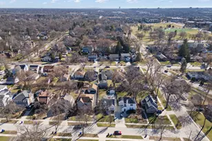 151 E Rd, Glen Ellyn, IL 60137 - Photo 30