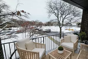 1550 Sandpebble Dr, Wheeling, IL 60090 - Photo 18