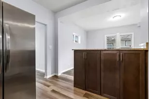 511 Emmett St, Joliet, IL 60436 - Photo 10