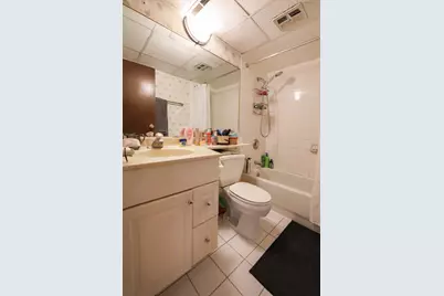 3856 S Parkway Drive #3B, Northbrook, IL 60062 - Photo 8