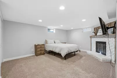 3443 3rd Street B Street, East Moline, IL 61244 - Photo 16