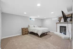 3443 3rd Street B St, East Moline, IL 61244 - Photo 16