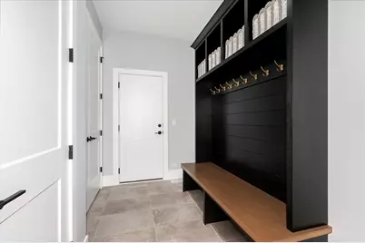 964 S Hillside Avenue, Elmhurst, IL 60126 - Photo 24