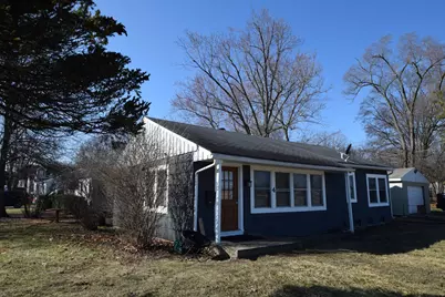 4 S Midland Avenue, Mundelein, IL 60060 - Photo 2