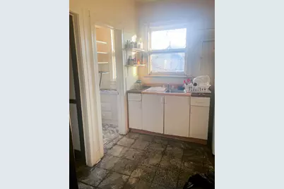 2821 E 77th Place, Chicago, IL 60649 - Photo 6