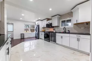 9658 Austin Ave, Oak Lawn, IL 60453 - Photo 6