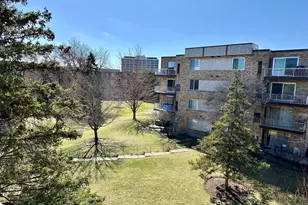 909 E Kenilworth Ave, Palatine, IL 60074 - Photo 12