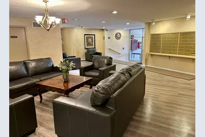 909 E Kenilworth Avenue #420, Palatine, IL 60074 - Photo 16