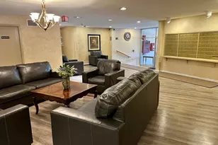 909 E Kenilworth Ave, Palatine, IL 60074 - Photo 16