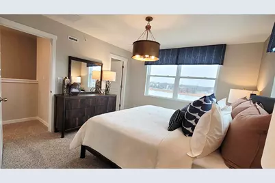 2222 Lakeshore Drive, Schaumburg, IL 60173 - Photo 20