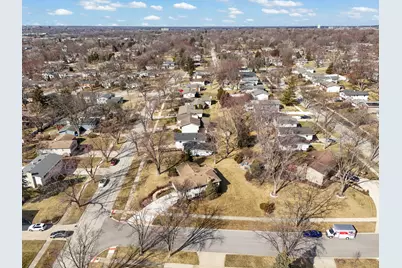 706 Crest Lane, Lisle, IL 60532 - Photo 32