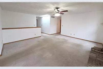 5836 Longest Drive, South Beloit, IL 61080 - Photo 8