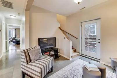 3358 N Monticello Avenue #3E, Chicago, IL 60618 - Photo 8