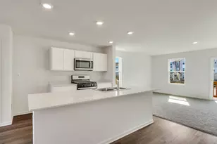 2660 Arrowhead Dr, Pingree Grove, IL 60140 - Photo 6