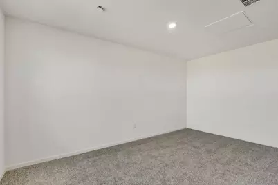 2660 Arrowhead Drive, Pingree Grove, IL 60140 - Photo 4