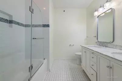 757 N Orleans Street #804, Chicago, IL 60654 - Photo 12