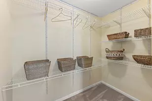 208 Glengarry Dr, Bloomingdale, IL 60108 - Photo 10