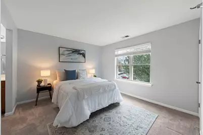 208 Glengarry Drive #302, Bloomingdale, IL 60108 - Photo 8