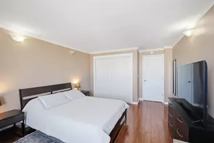 2200 S Stewart Ave, Lombard, IL 60148 - Photo 12