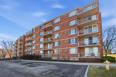 2200 S Stewart Avenue #3J, Lombard, IL 60148 - Photo 2