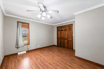 360 E Patton Street, Paxton, IL 60957 - Photo 14