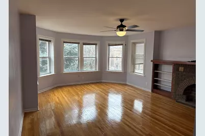 6429 N Claremont Avenue #2, Chicago, IL 60645 - Photo 4