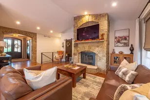 249 Easy St, Lake Holiday, IL 60552 - Photo 8