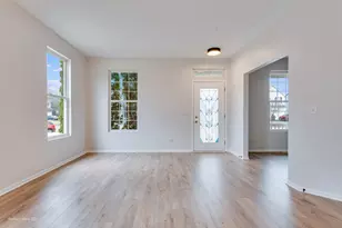 1808 Castle Ridge Dr, Plainfield, IL 60586 - Photo 2