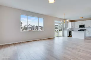 1808 Castle Ridge Dr, Plainfield, IL 60586 - Photo 10