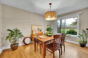 196 Shoreline Rd, Lake Barrington, IL 60010 - Photo 10