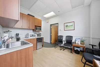 828 N Cass Avenue #1B, Westmont, IL 60559 - Photo 14