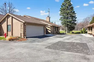 1724 Boulder Dr, Darien, IL 60561 - Photo 22