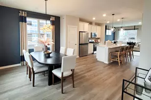 2227 Waters Edge Dr, Schaumburg, IL 60173 - Photo 2