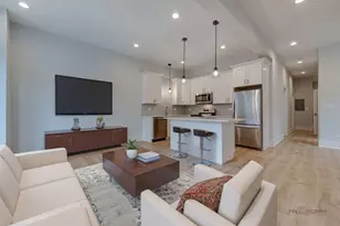 1746 N California Ave, Chicago, IL 60647 - Photo 2