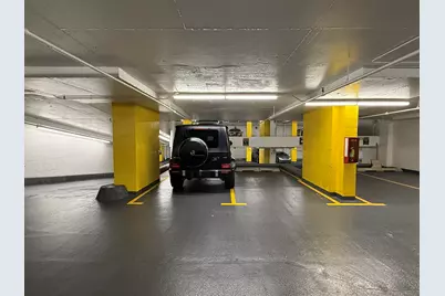 111 E Chestnut Street #37K, Chicago, IL 60611 - Photo 32