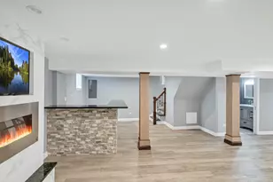 250 N Irving Ave, Hillside, IL 60162 - Photo 30