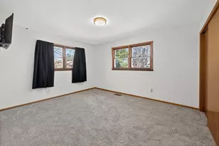 6059 Pioneer Terrace, Dekalb, IL 60115 - Photo 18