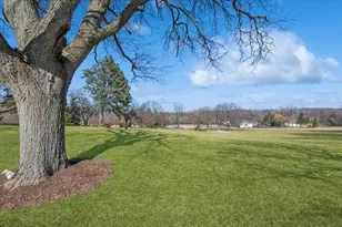 35 Eagle View Ln, Oswego, IL 60543 - Photo 38