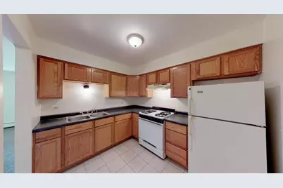 693 E Fullerton Avenue #203, Glendale Heights, IL 60139 - Photo 4