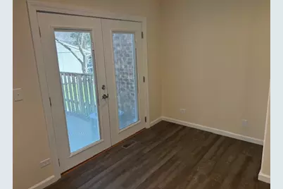 211 Applewood Lane, Bloomingdale, IL 60108 - Photo 12