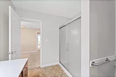 1019 N Sangamon Avenue, Gibson City, IL 60936 - Photo 22