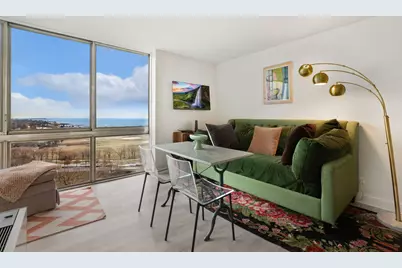 1555 N Dearborn Parkway #17C, Chicago, IL 60610 - Photo 2