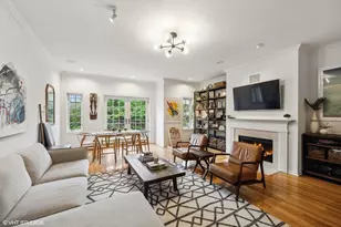 630 W Wrightwood Ave, Chicago, IL 60614 - Photo 2