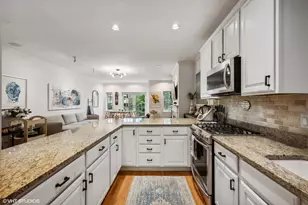 630 W Wrightwood Ave, Chicago, IL 60614 - Photo 8