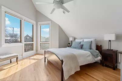 1903 W Berteau Avenue, Chicago, IL 60613 - Photo 18