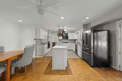 26W055 Cree Lane, Wheaton, IL 60189 - Photo 12