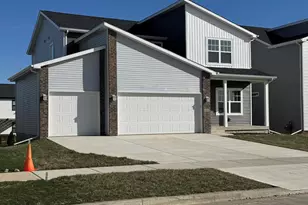 3616 Cabernet Ct, Normal, IL 61761 - Photo 2
