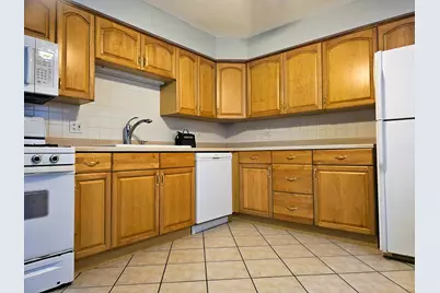 1111 N Harlem Avenue #1C, Oak Park, IL 60302 - Photo 2